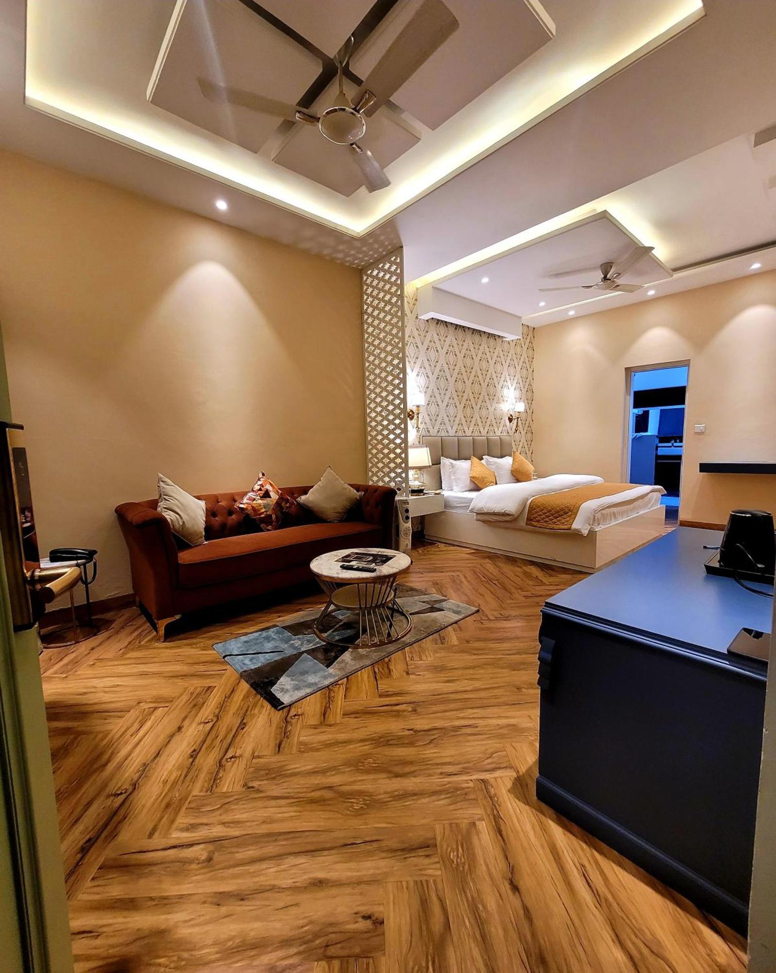 Victorian Elegance Luxury Stays Amritsar Exterior foto