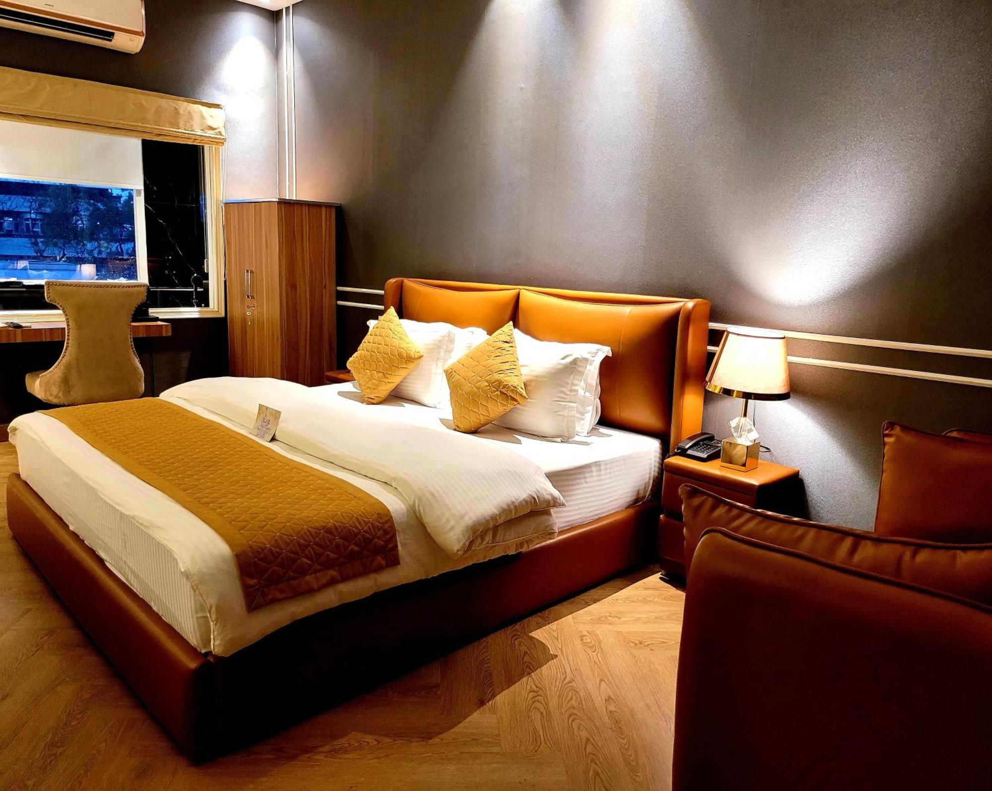 Victorian Elegance Luxury Stays Amritsar Exterior foto