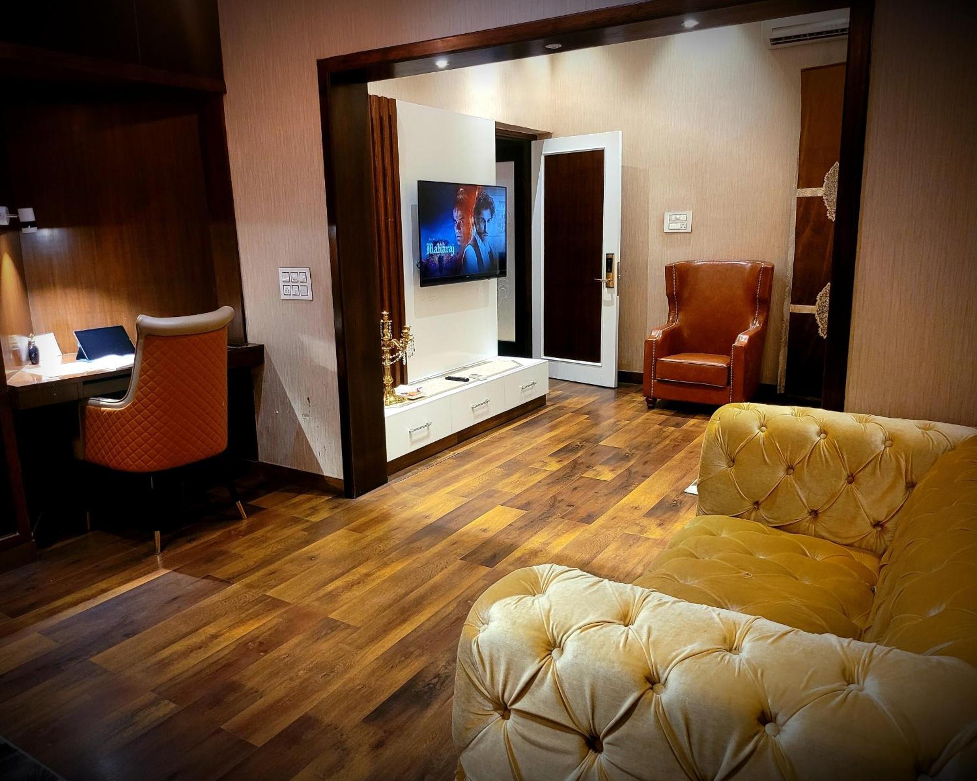 Victorian Elegance Luxury Stays Amritsar Exterior foto
